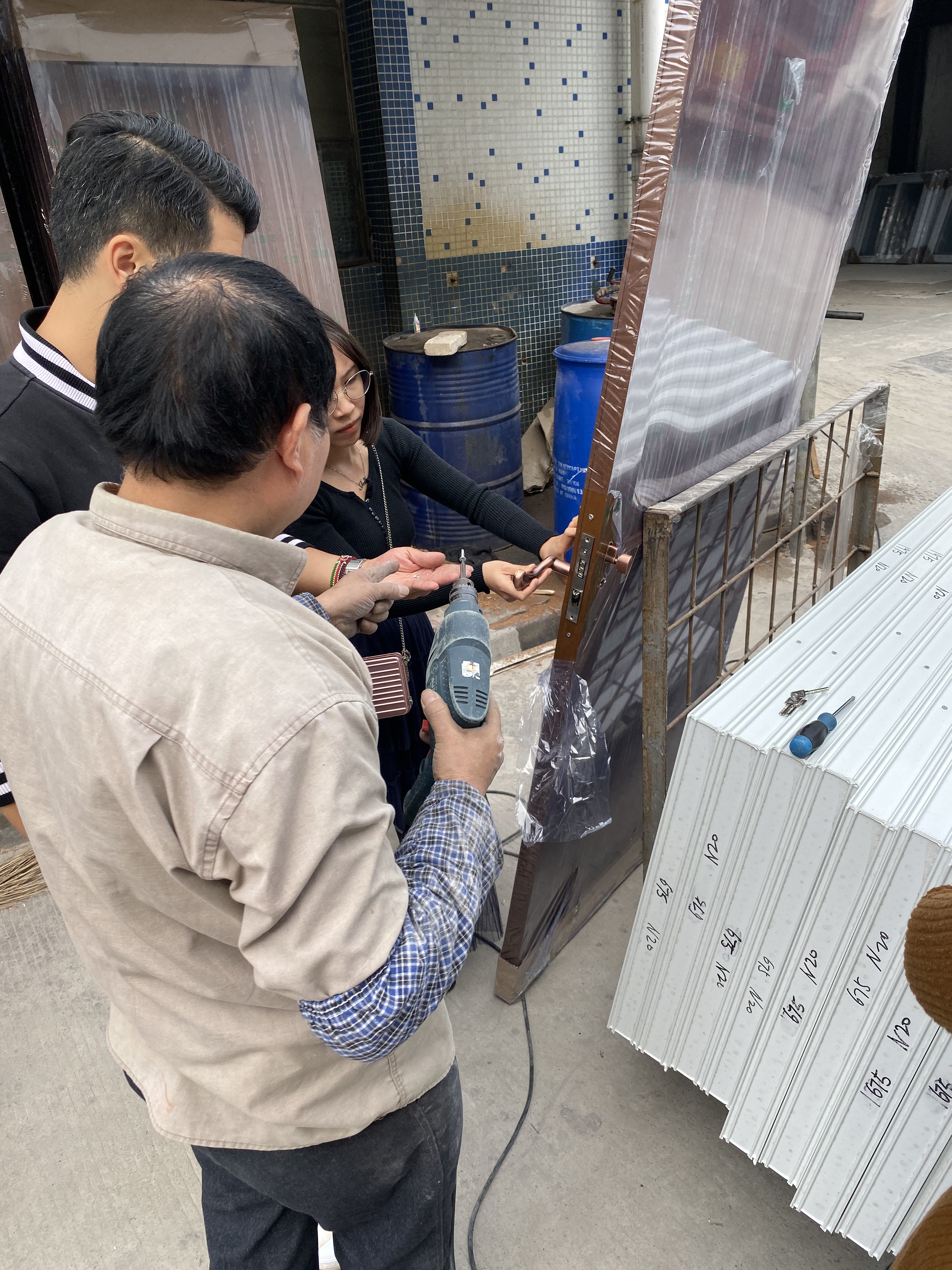 客人驗(yàn)貨 Guest inspection